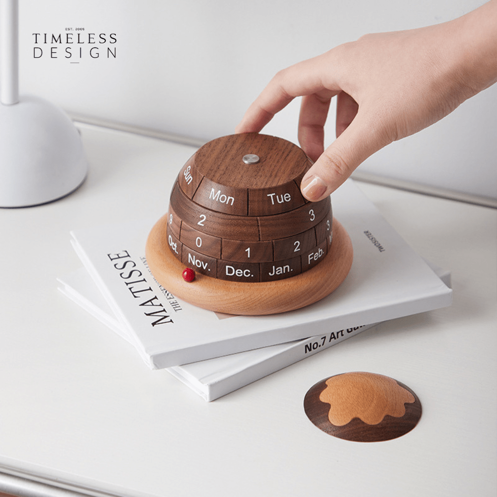Jaxon Wooden Rotating Calendar