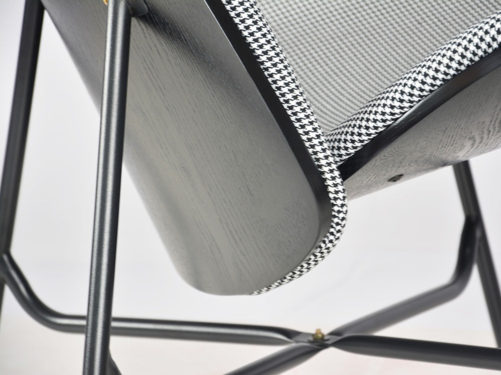 Pupa Lounge Chair