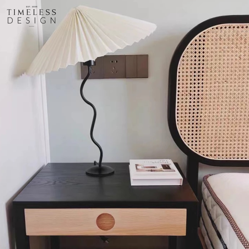 Silicy Table Lamp