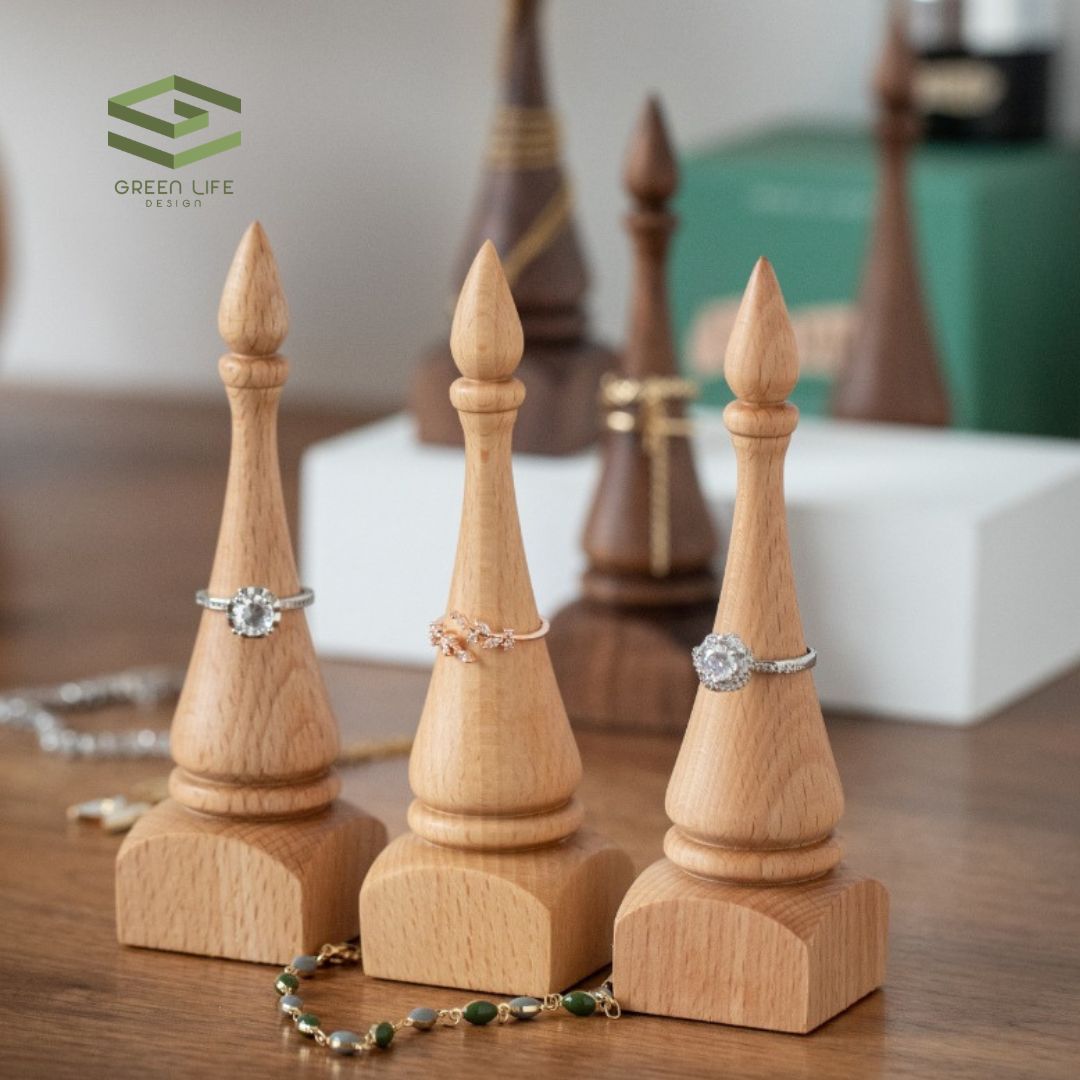 Chess Wooden Vintage Ring Holder
