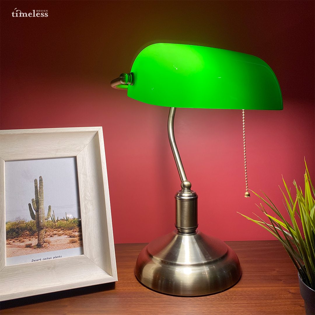 Shanghai Banker Table Lamp