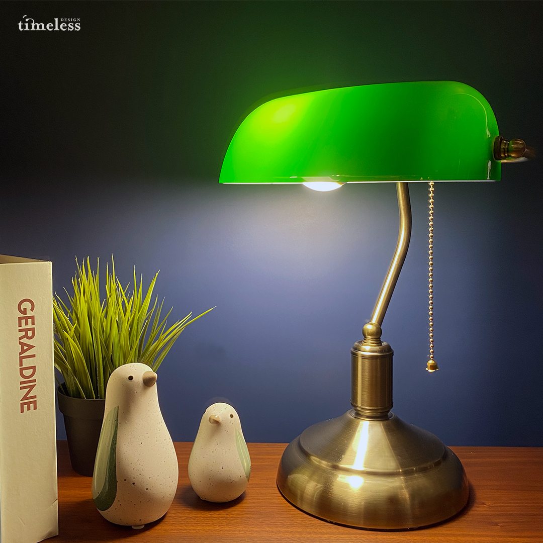 Shanghai Banker Table Lamp